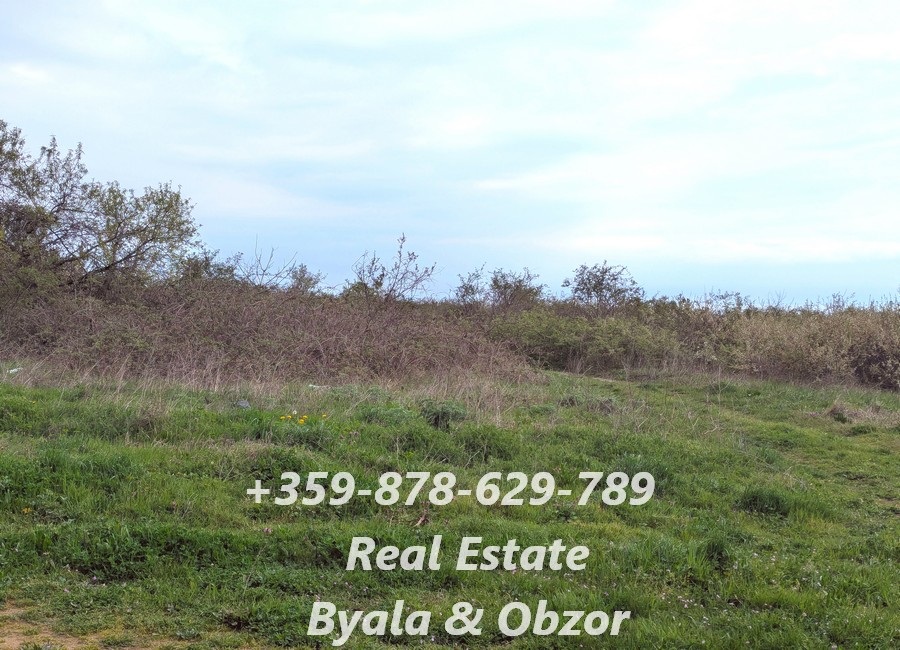 Земля в Бяле, Болгария, 2 000 м² - фото 12