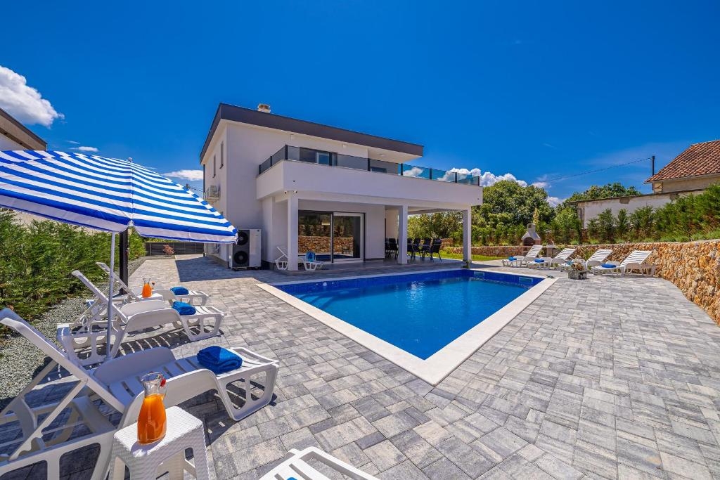 Вилла на Крке, Хорватия, 180 м² - фото 1