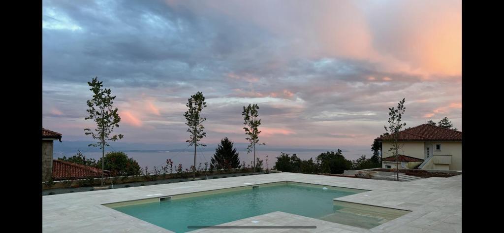 Вилла в Опатии, Хорватия, 300 м² - фото 16