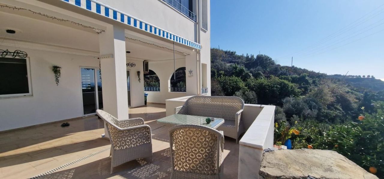 Вилла в Алании, Турция, 200 м² - фото 8