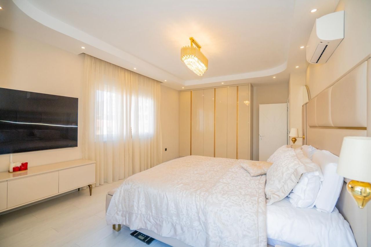 Апартаменты в Алании, Турция, 130 м² - фото 9