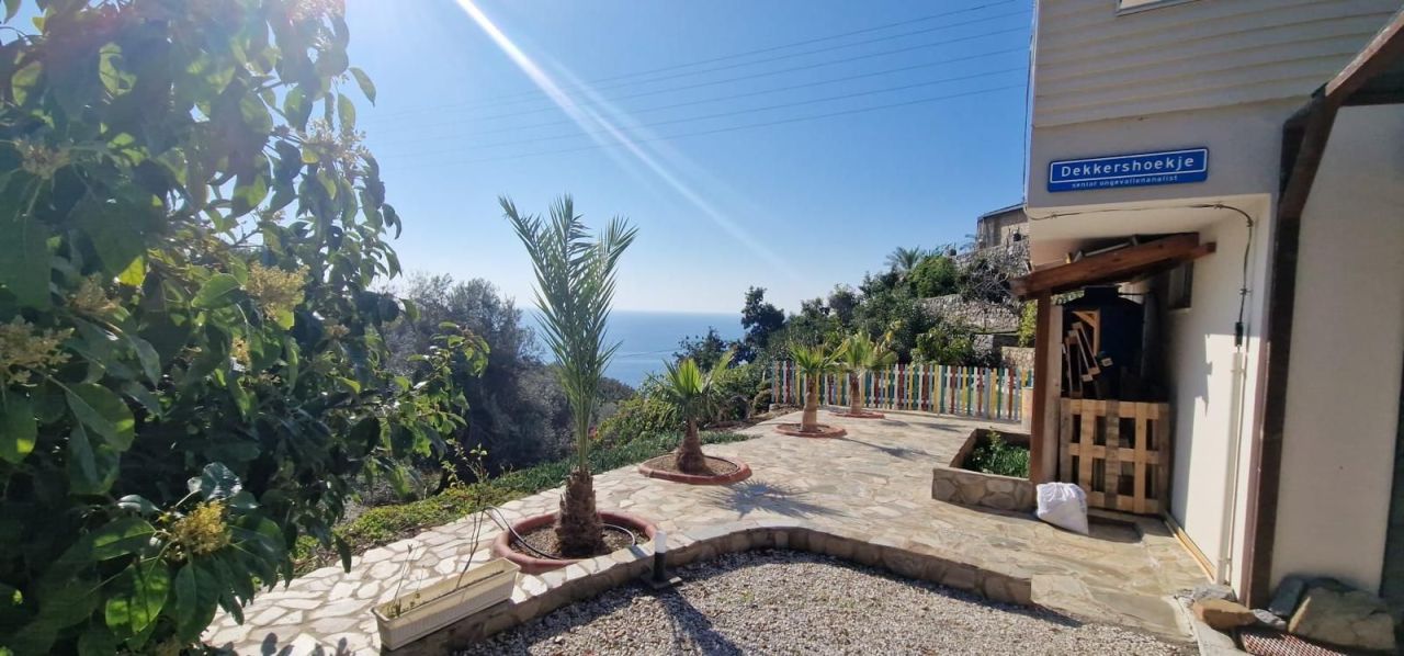 Вилла в Алании, Турция, 200 м² - фото 15