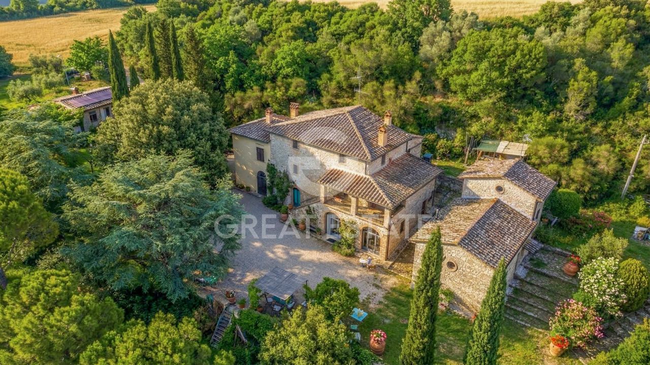 Дом в Корчано, Италия, 1 052.7 м² - фото 6