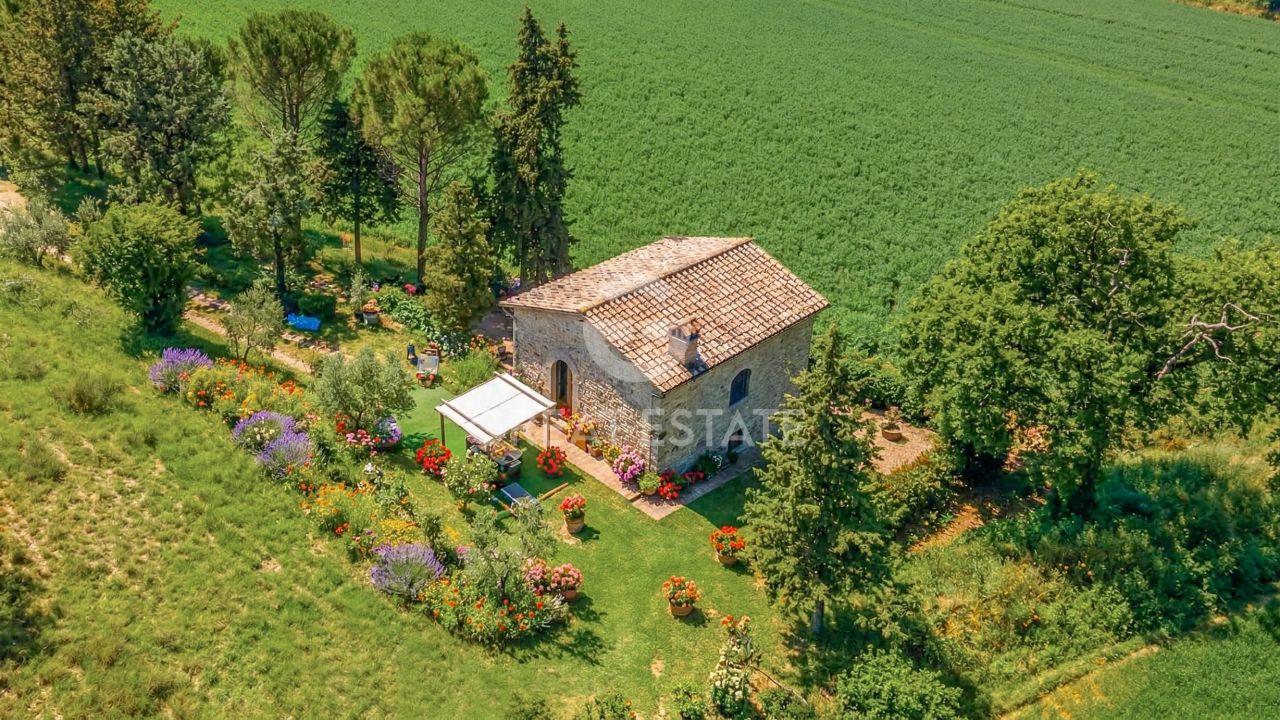 Дом в Корчано, Италия, 1 052.7 м² - фото 9