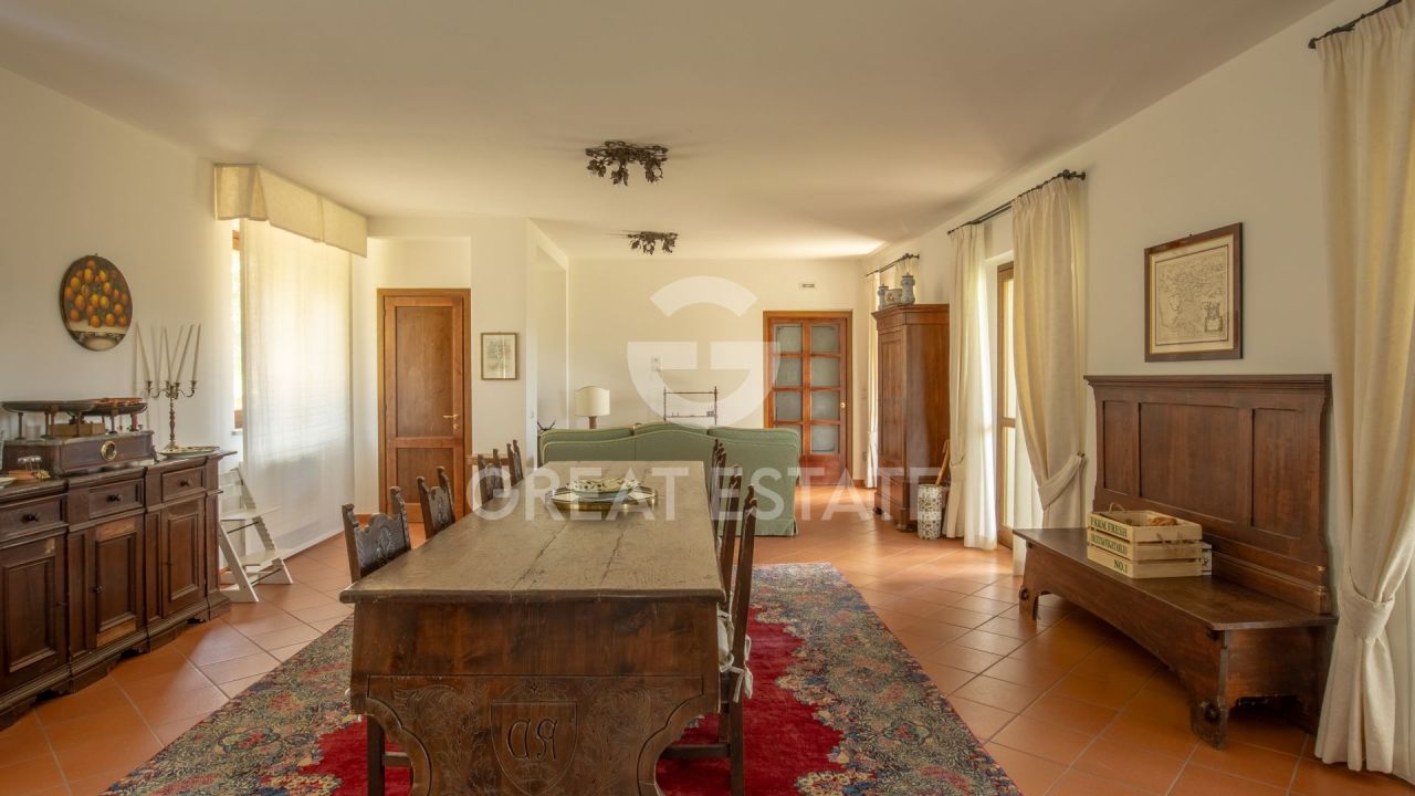 Дом в Корчано, Италия, 1 052.7 м² - фото 12