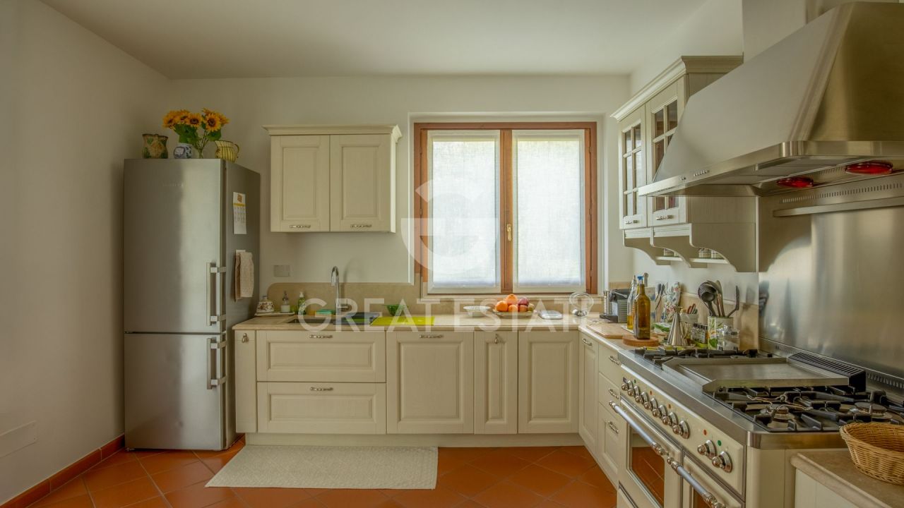 Дом в Корчано, Италия, 1 052.7 м² - фото 13