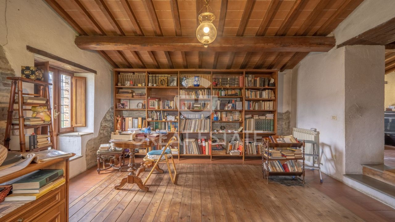 Дом в Умбертиде, Италия, 452.5 м² - фото 15