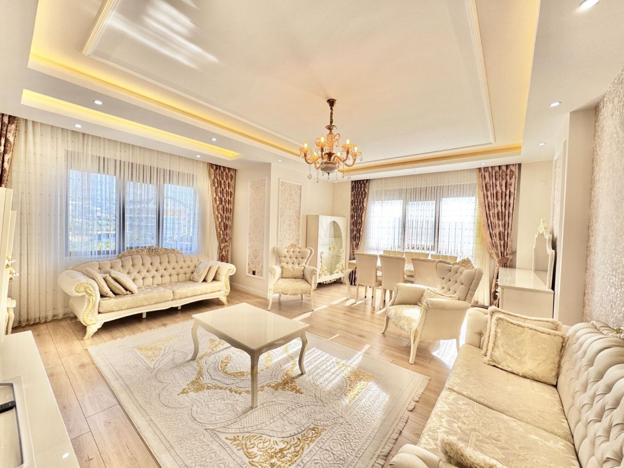 Апартаменты в Алании, Турция, 270 м² - фото 1