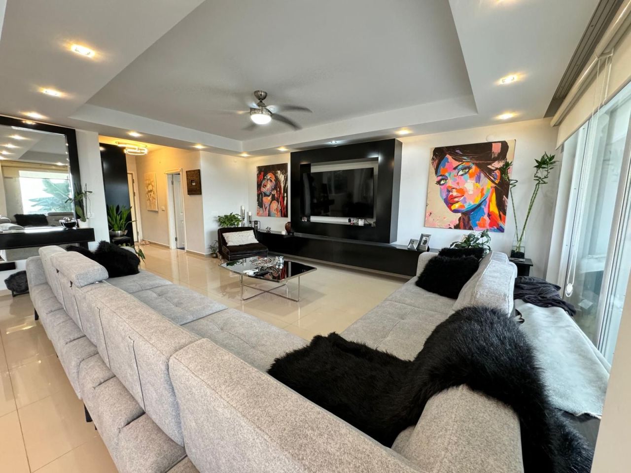 Апартаменты в Алании, Турция, 200 м² - фото 1