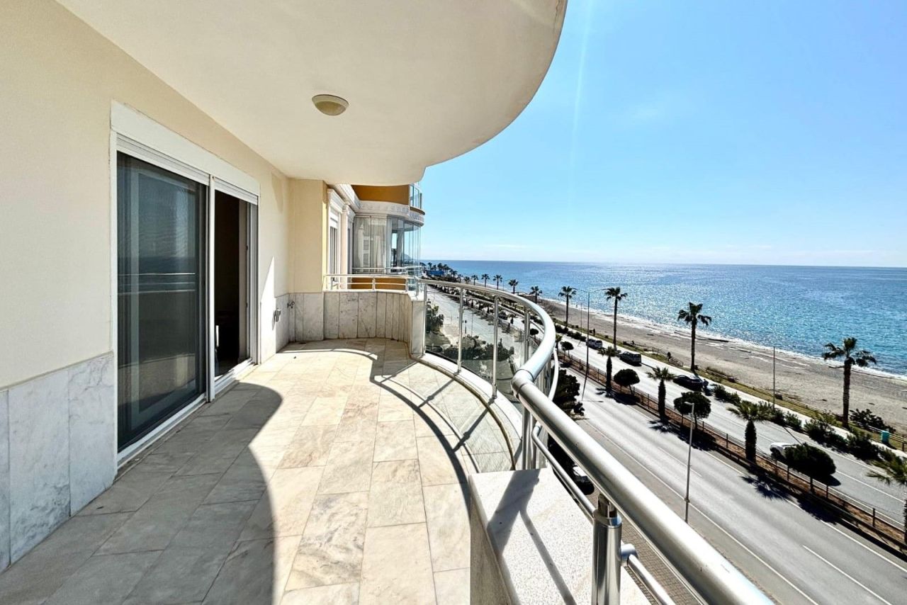 Апартаменты в Алании, Турция, 135 м² - фото 2