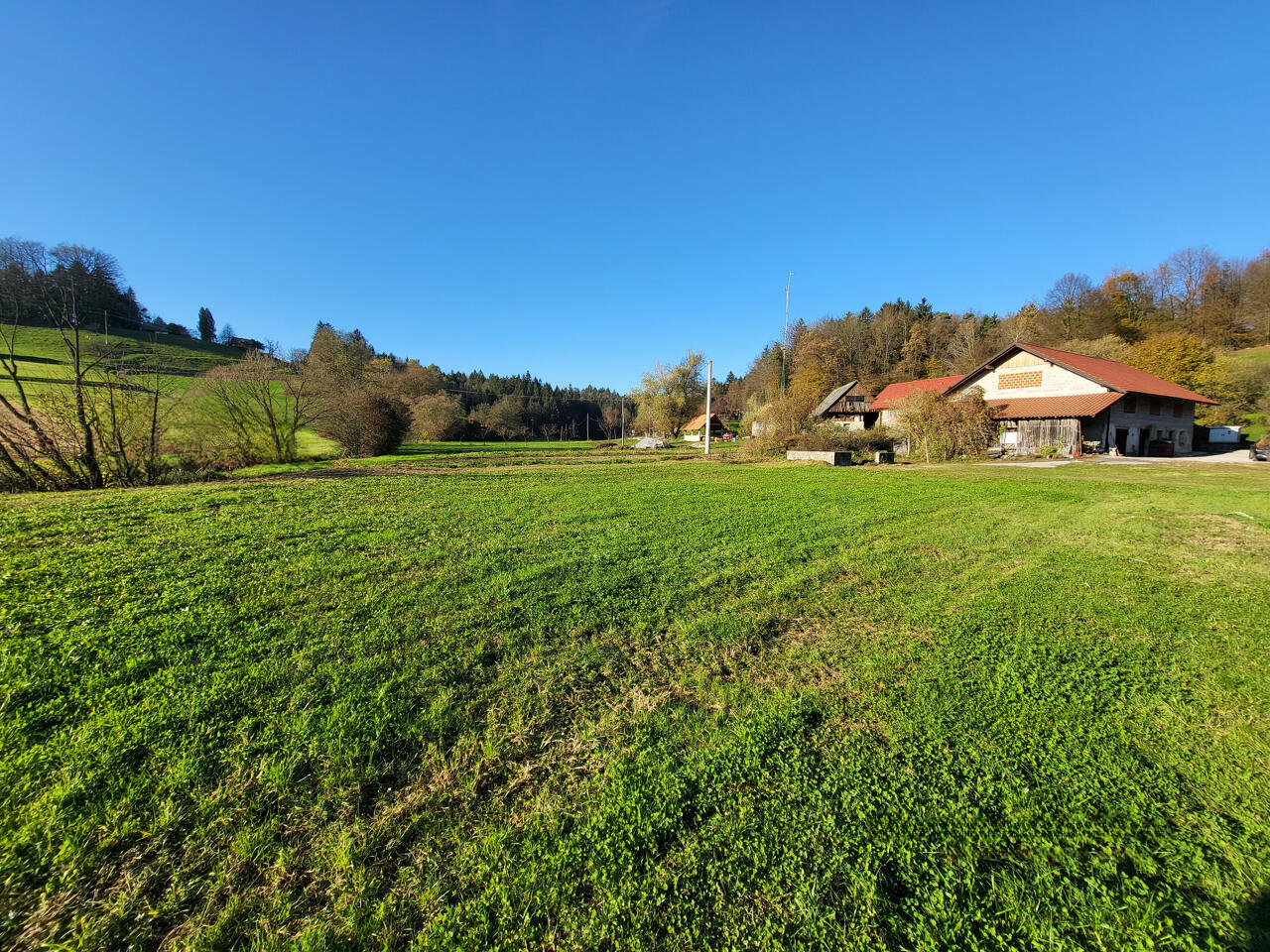 Ферма в Шмарье-при-Елшах, Словения, 95 000 м² - фото 1