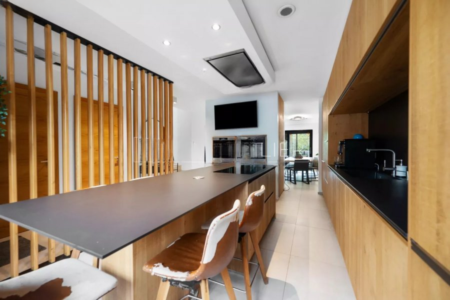 Квартира в Люксембурге, Люксембург, 240 м² - фото 7