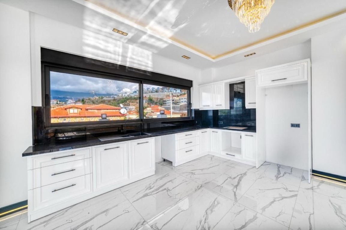 Вилла в Алании, Турция, 300 м² - фото 6