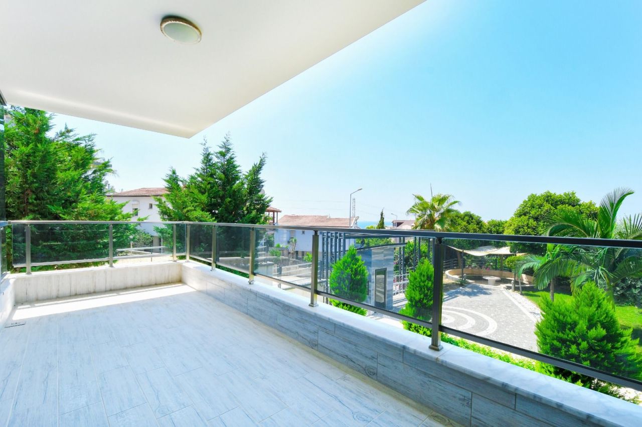 Апартаменты в Алании, Турция, 200 м² - фото 8