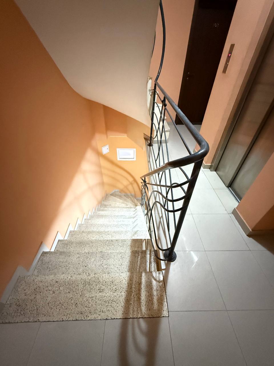 Отель, гостиница в Тбилиси, Грузия, 524 м² - фото 8