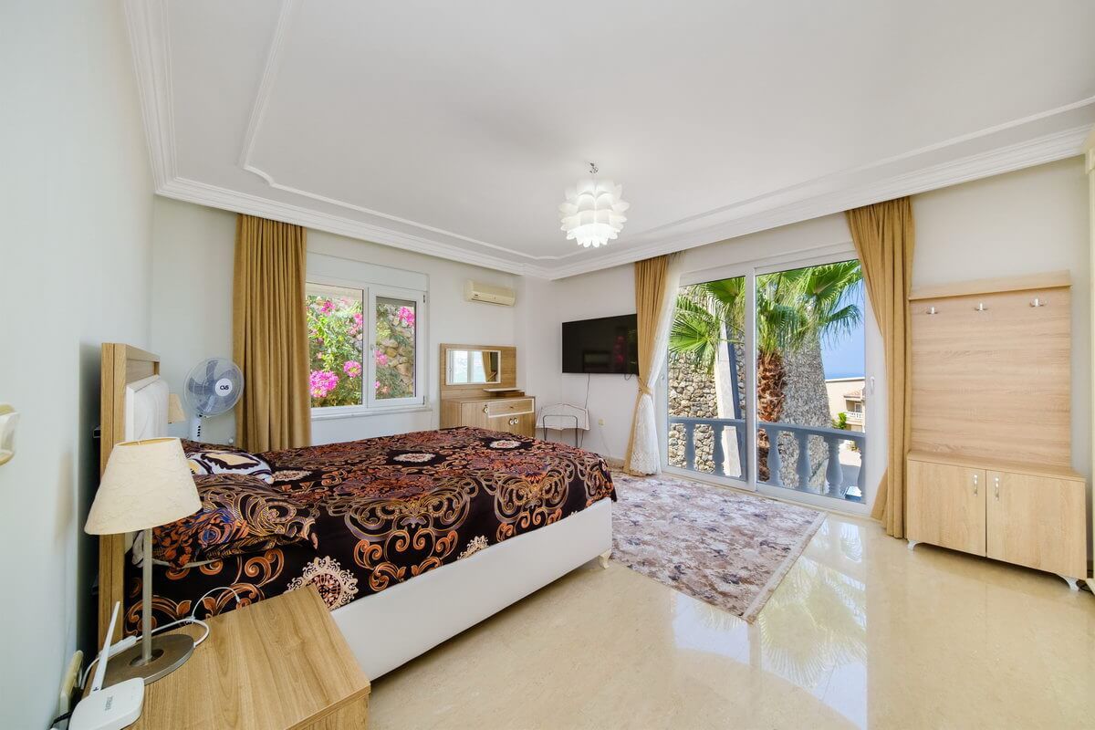 Апартаменты в Алании, Турция, 250 м² - фото 9