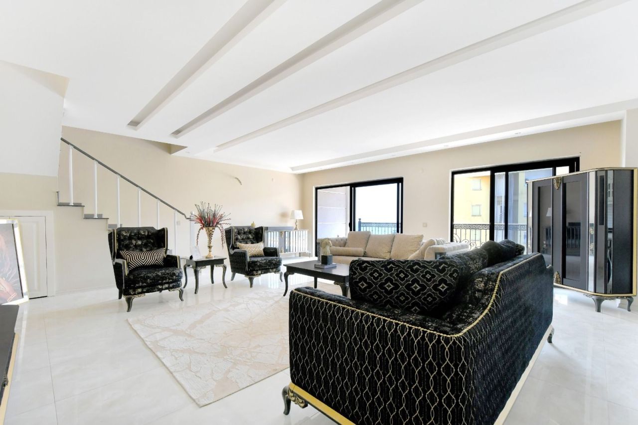 Апартаменты в Алании, Турция, 200 м² - фото 10