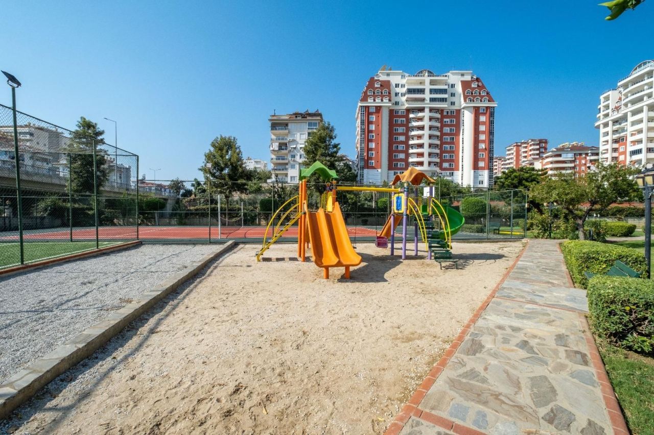 Апартаменты в Алании, Турция, 140 м² - фото 10