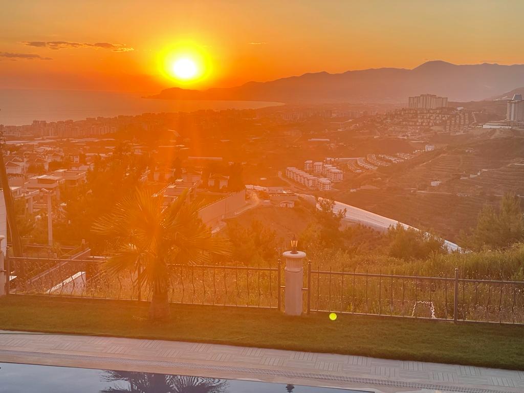 Вилла в Алании, Турция, 370 м² - фото 11