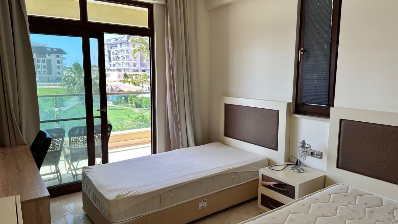 Апартаменты в Алании, Турция, 220 м² - фото 11