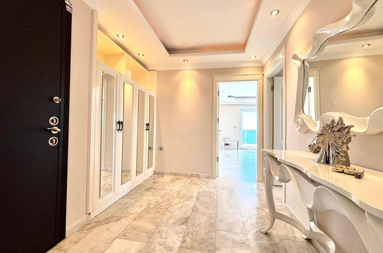 Апартаменты в Алании, Турция, 135 м² - фото 12