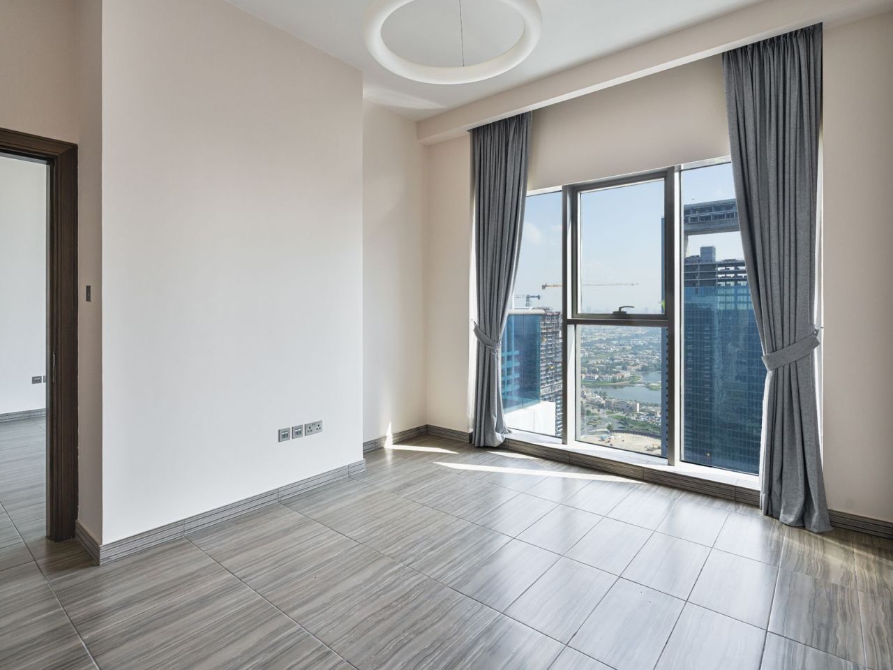 Квартира в Дубае, ОАЭ, 70 м² - фото 9