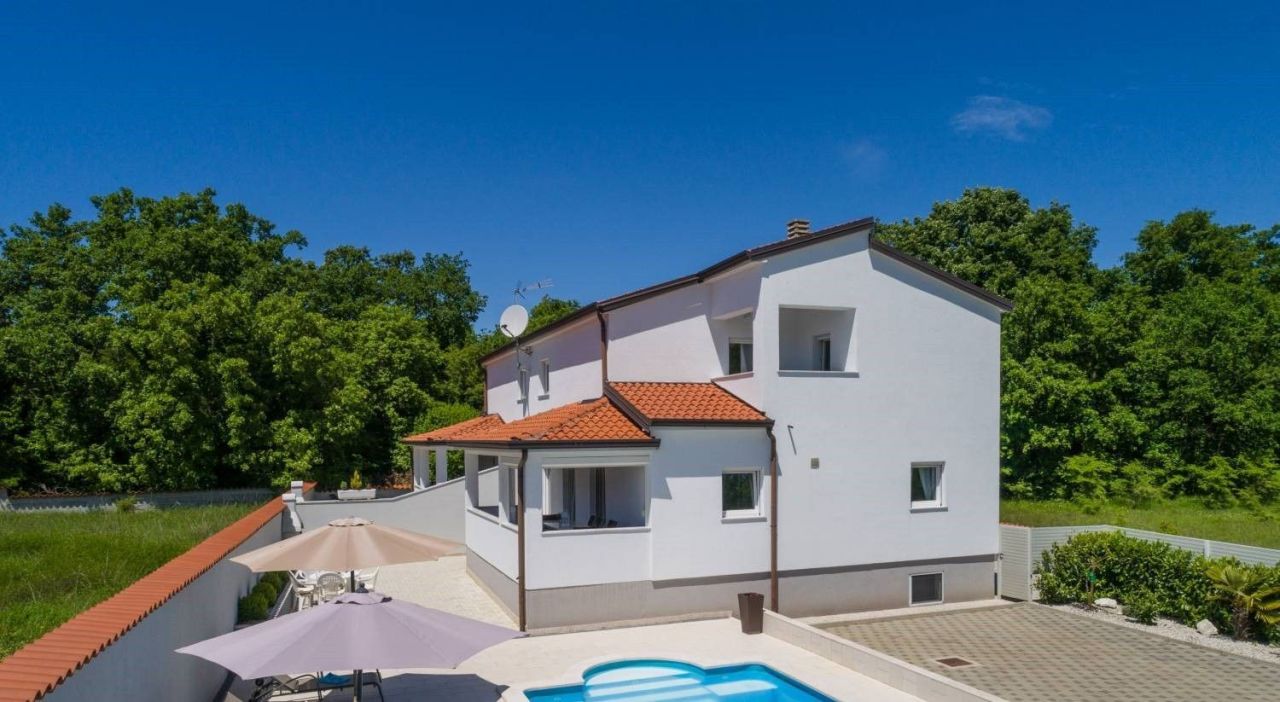 Дом в Порече, Хорватия, 400 м² - фото 2