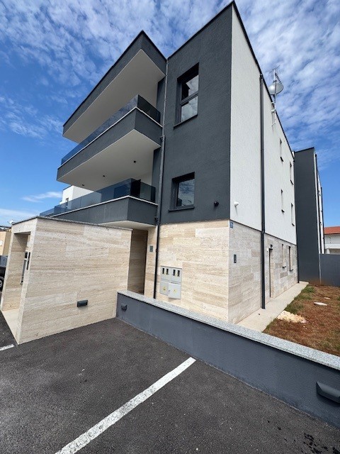 Дом в Медулине, Хорватия, 300 м² - фото 2