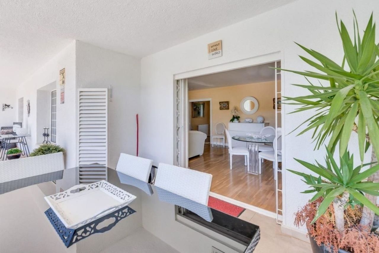 Дом в Барселоне, Испания, 650 м² - фото 6