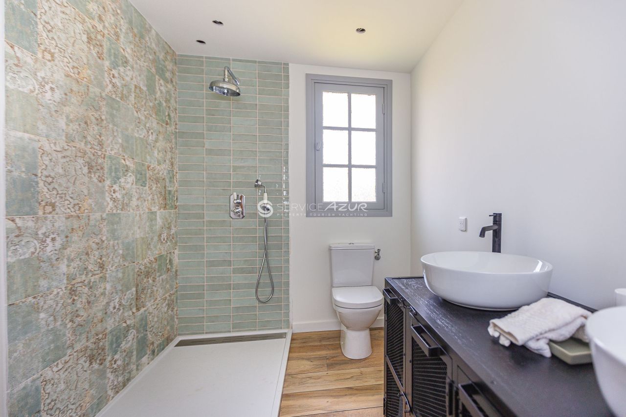 Вилла в Антибе, Франция, 110 м² - фото 10