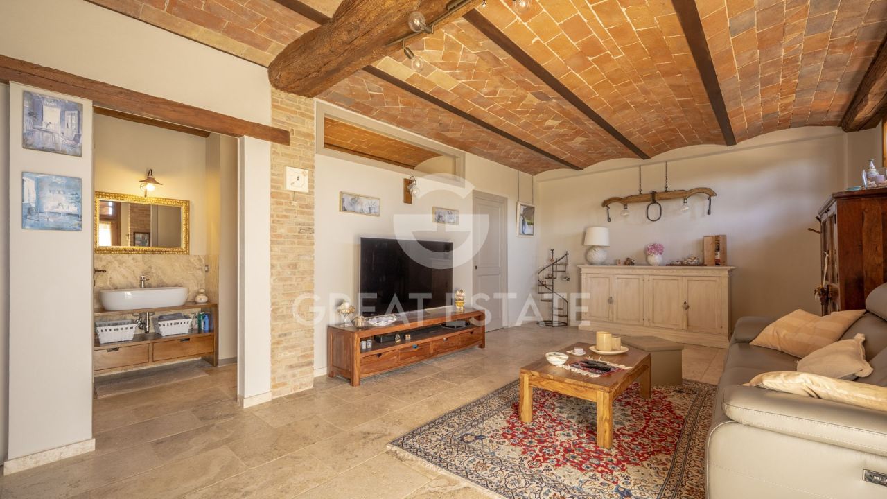 Дом в Сан-Джиминьяно, Италия, 205 м² - фото 11