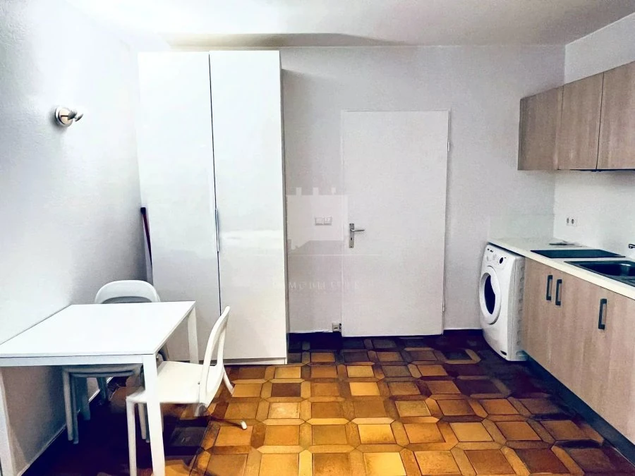 Квартира в Люксембурге, Люксембург, 28 м² - фото 4