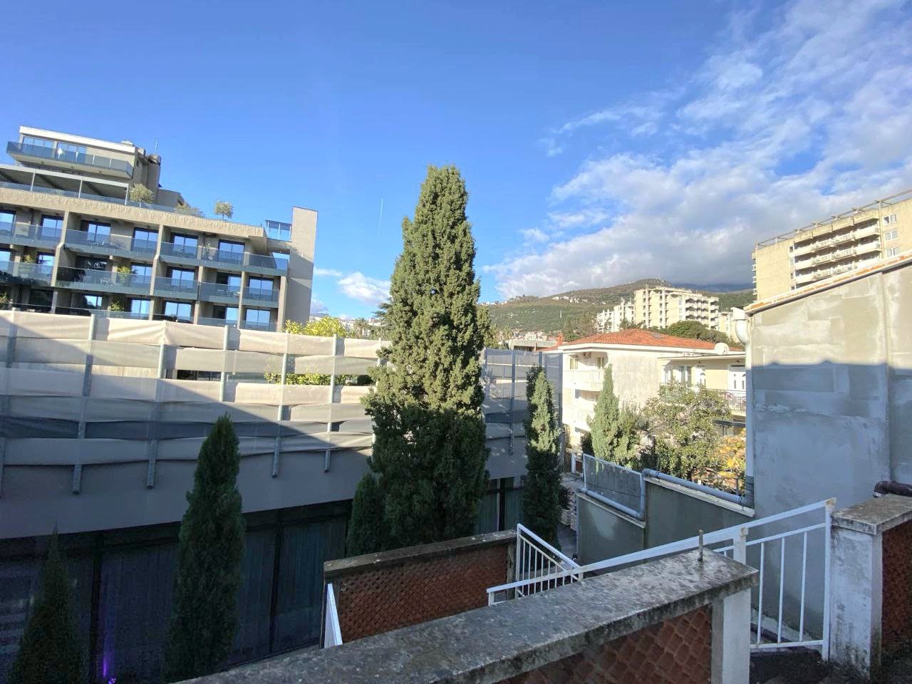Квартира в Будве, Черногория, 62 м² - фото 4