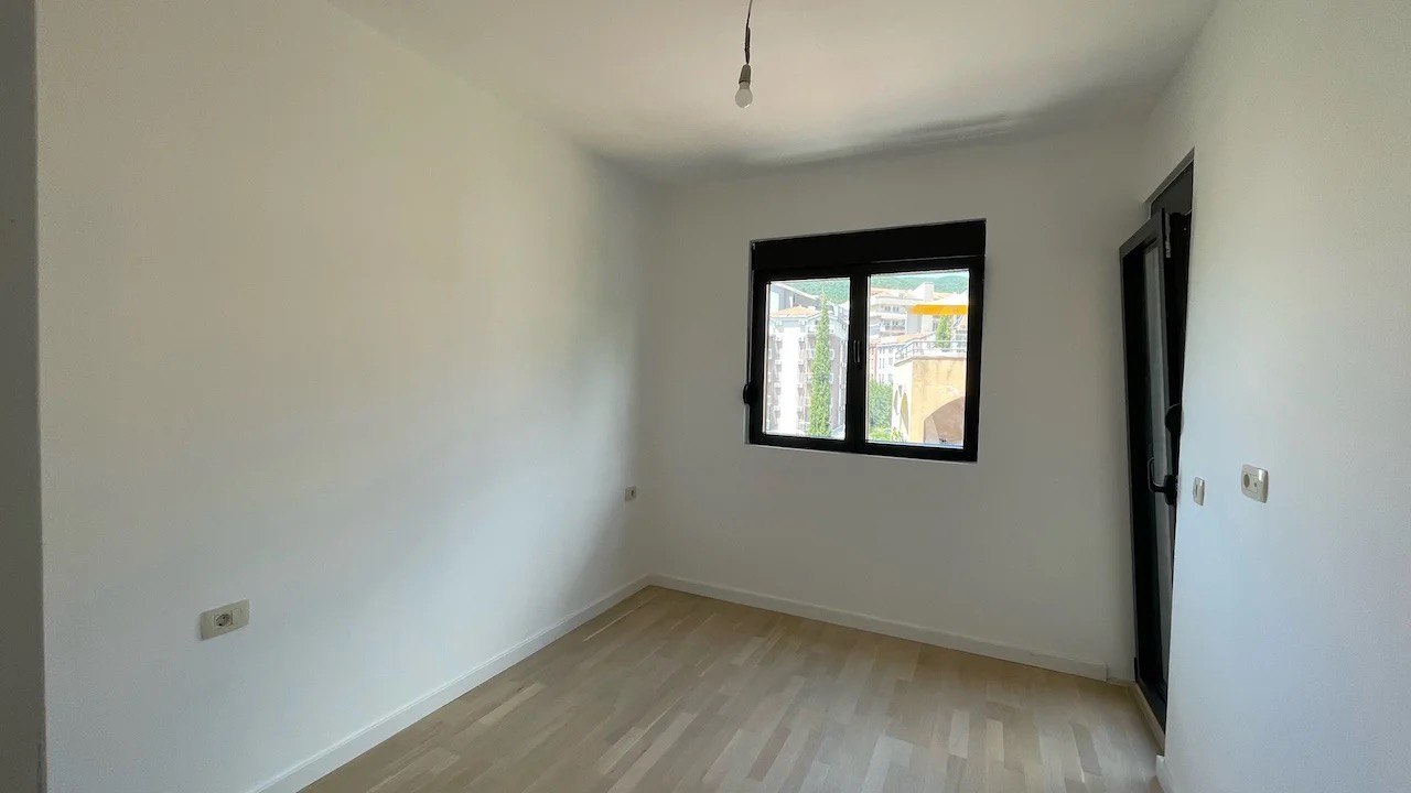 Квартира в Будве, Черногория, 53 м² - фото 2