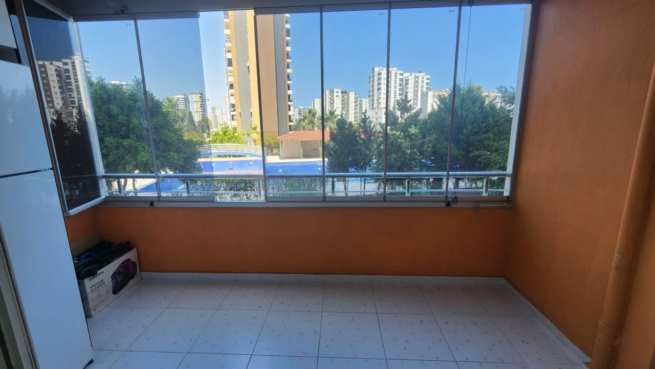 Квартира в Мерсине, Турция, 68 м² - фото 5