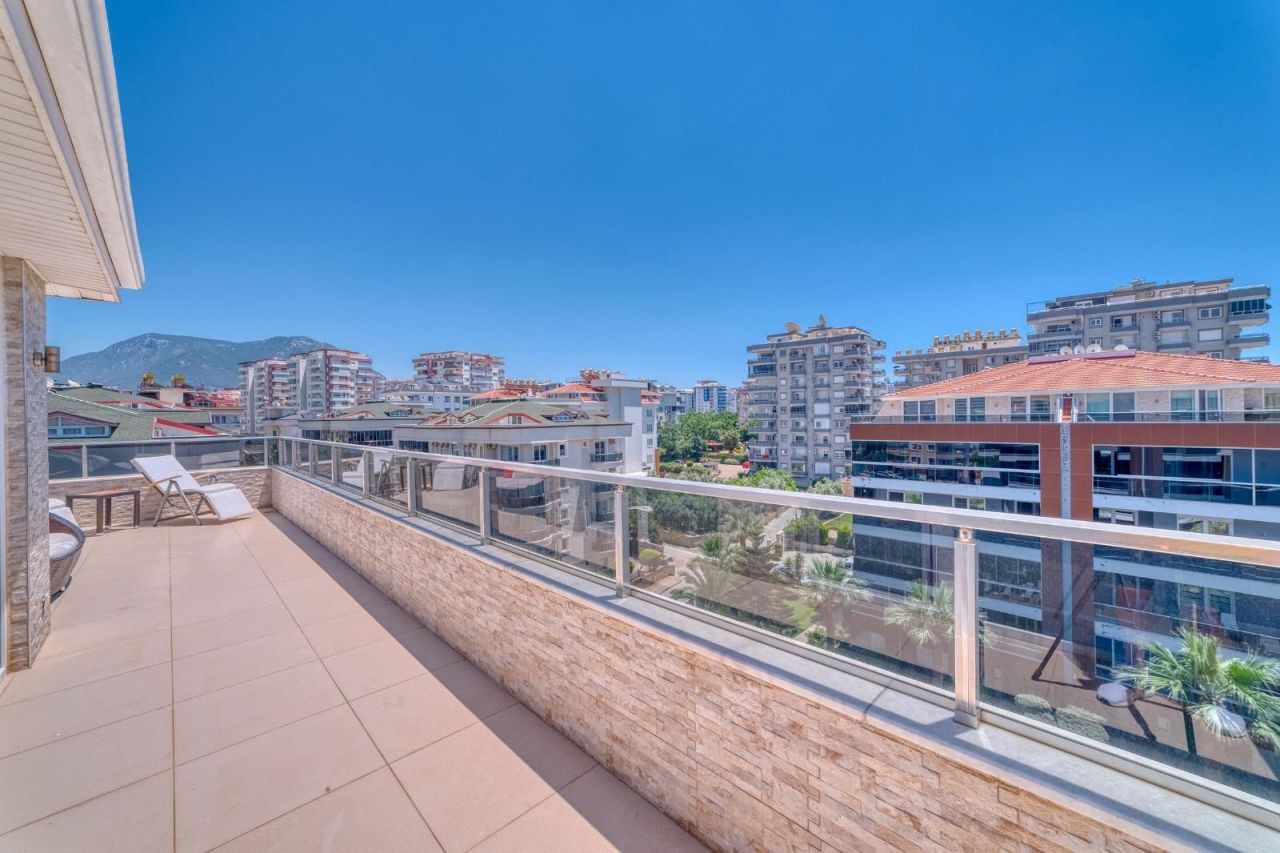 Апартаменты в Алании, Турция, 200 м² - фото 15