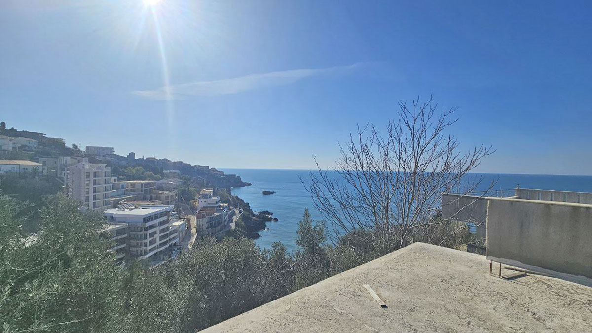 Дом в Улцине, Черногория, 205 м² - фото 2