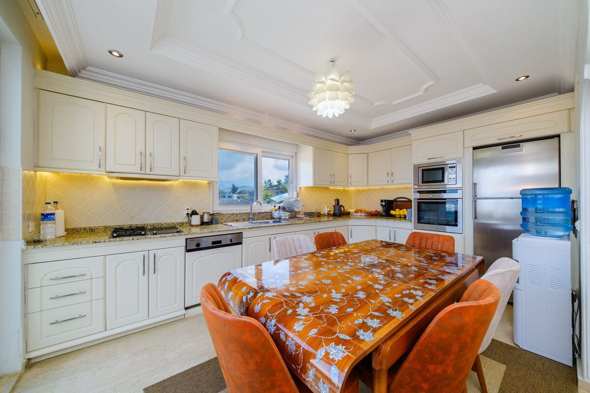 Апартаменты в Алании, Турция, 250 м² - фото 16