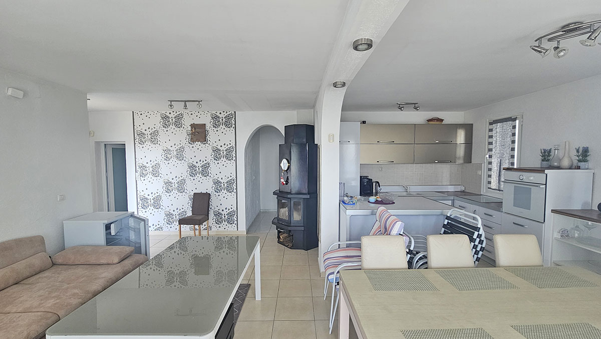 Дом в Баре, Черногория, 150 м² - фото 1