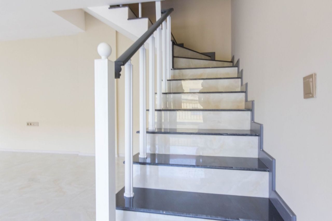 Апартаменты в Алании, Турция, 200 м² - фото 17