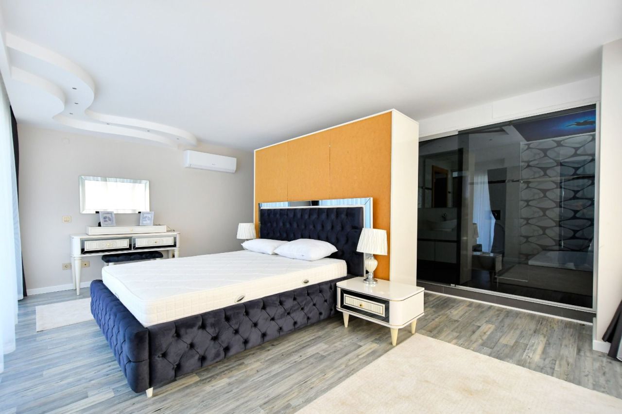 Апартаменты в Алании, Турция, 200 м² - фото 18