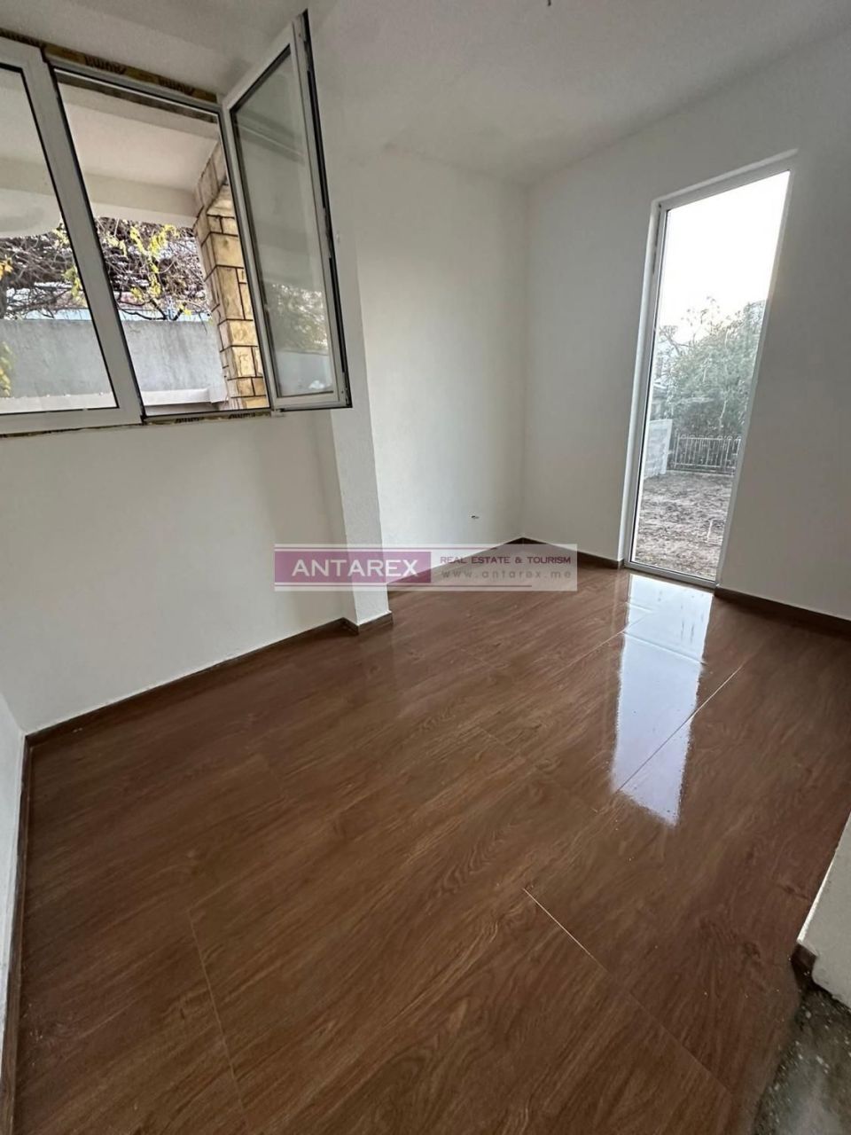 Вилла в Баре, Черногория, 400 м² - фото 5