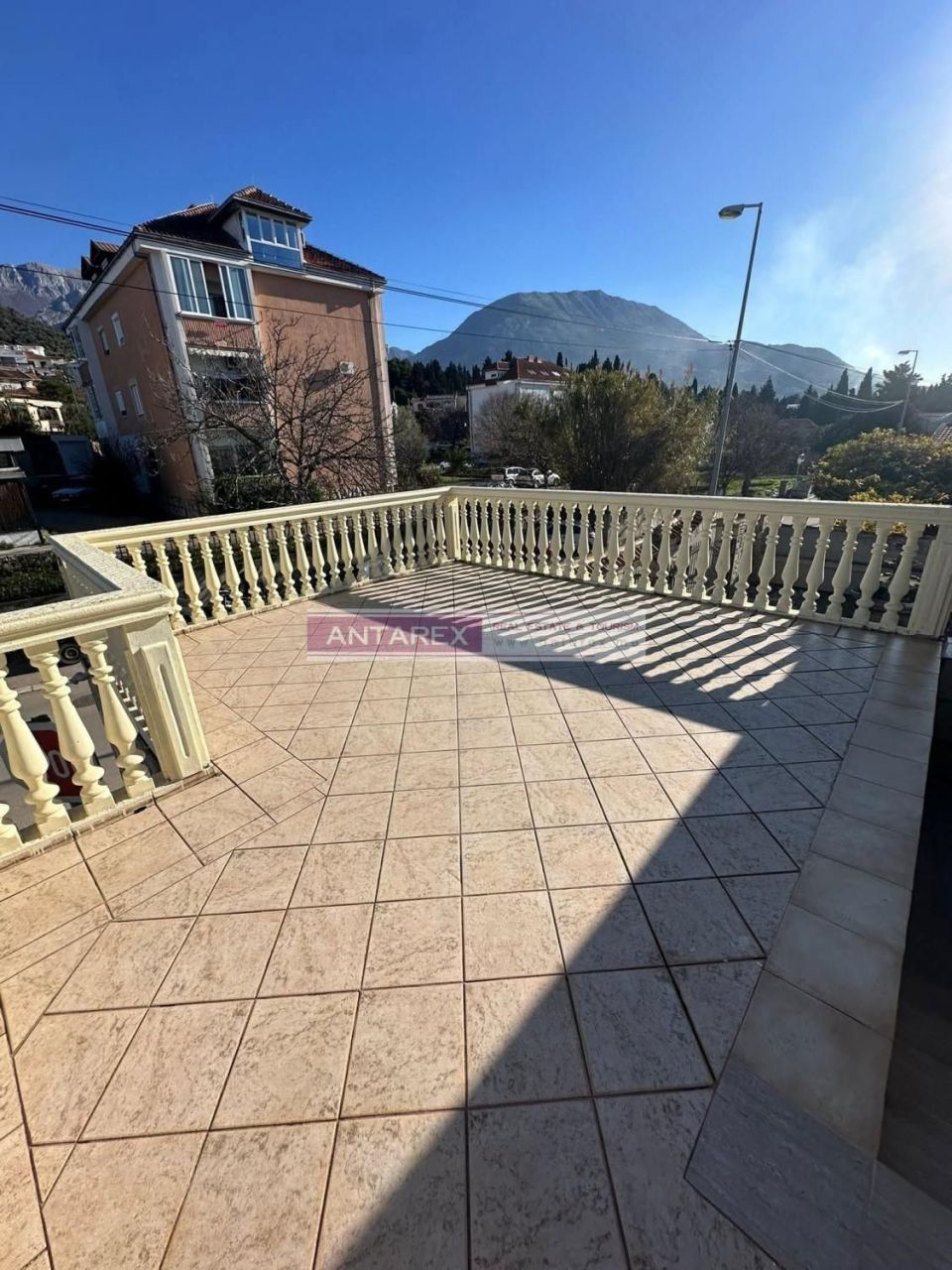 Вилла в Баре, Черногория, 400 м² - фото 9