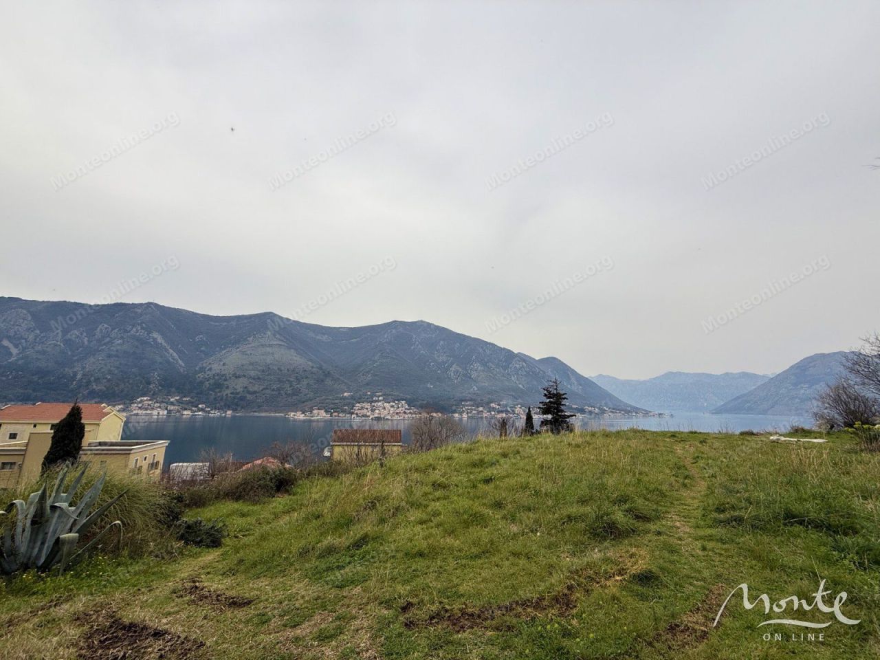 Апартаменты в Доброте, Черногория, 74 м² - фото 18