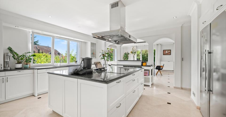 Квартира в Женеве, Швейцария, 260 м² - фото 8