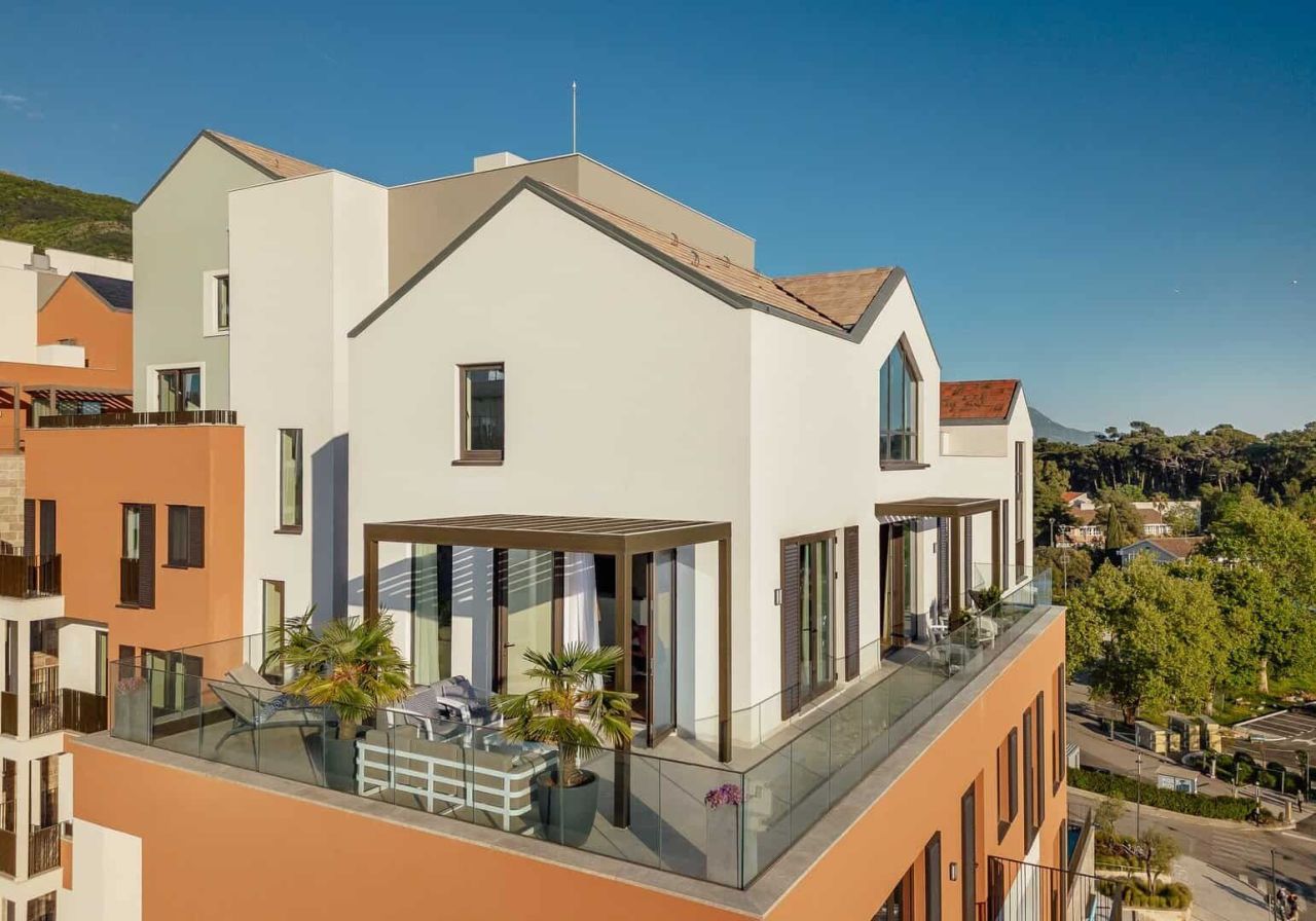 Апартаменты в Тивате, Черногория, 179 м² - фото 3