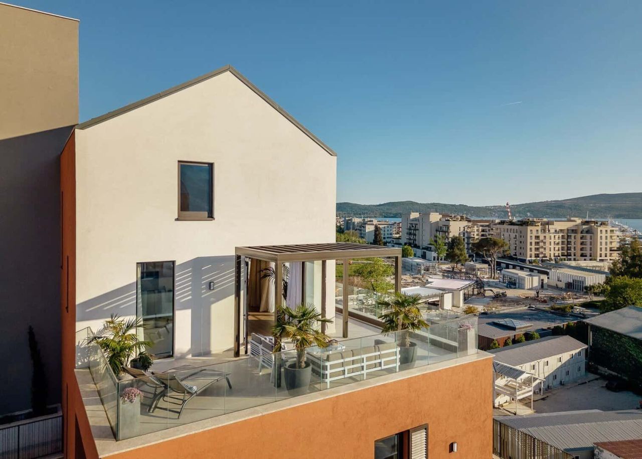 Апартаменты в Тивате, Черногория, 179 м² - фото 4