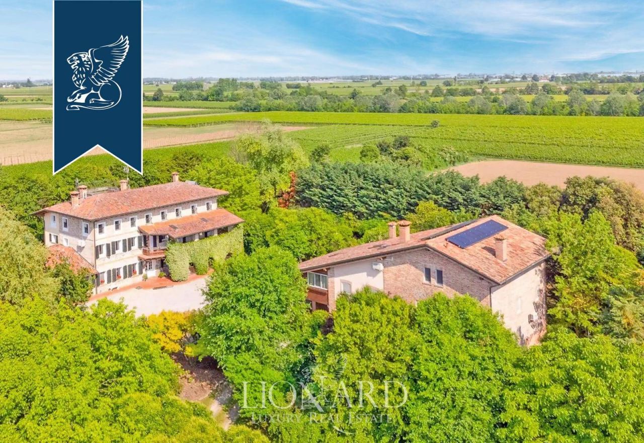 Вилла в Порденоне, Италия, 1 176 м² - фото 3