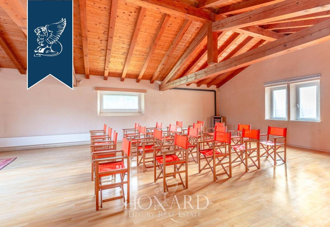 Вилла в Порденоне, Италия, 1 176 м² - фото 18