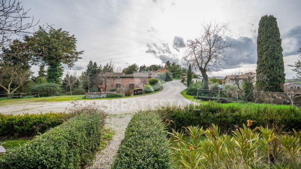 Дом Radicofani, Италия, 566.1 м² - фото 6